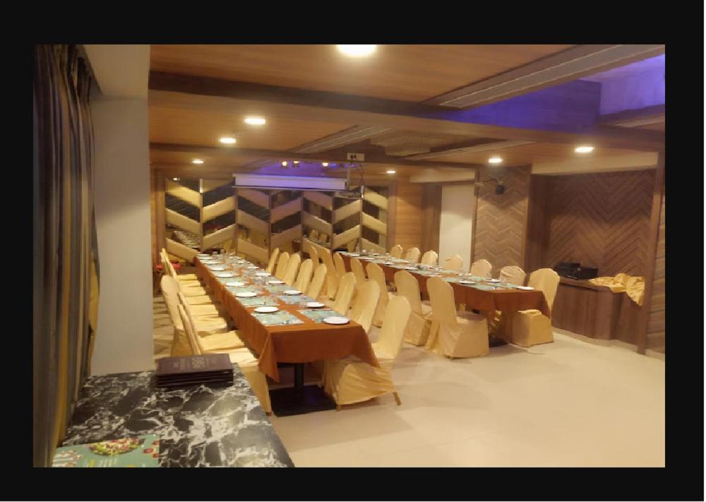 Hotel Mathoshree Thane Exteriör bild